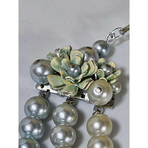 Vintage Japan Faux Pearl 3-Strand Necklace & Clip-On Earrings Set Floral Cluster - Picture 9 of 16